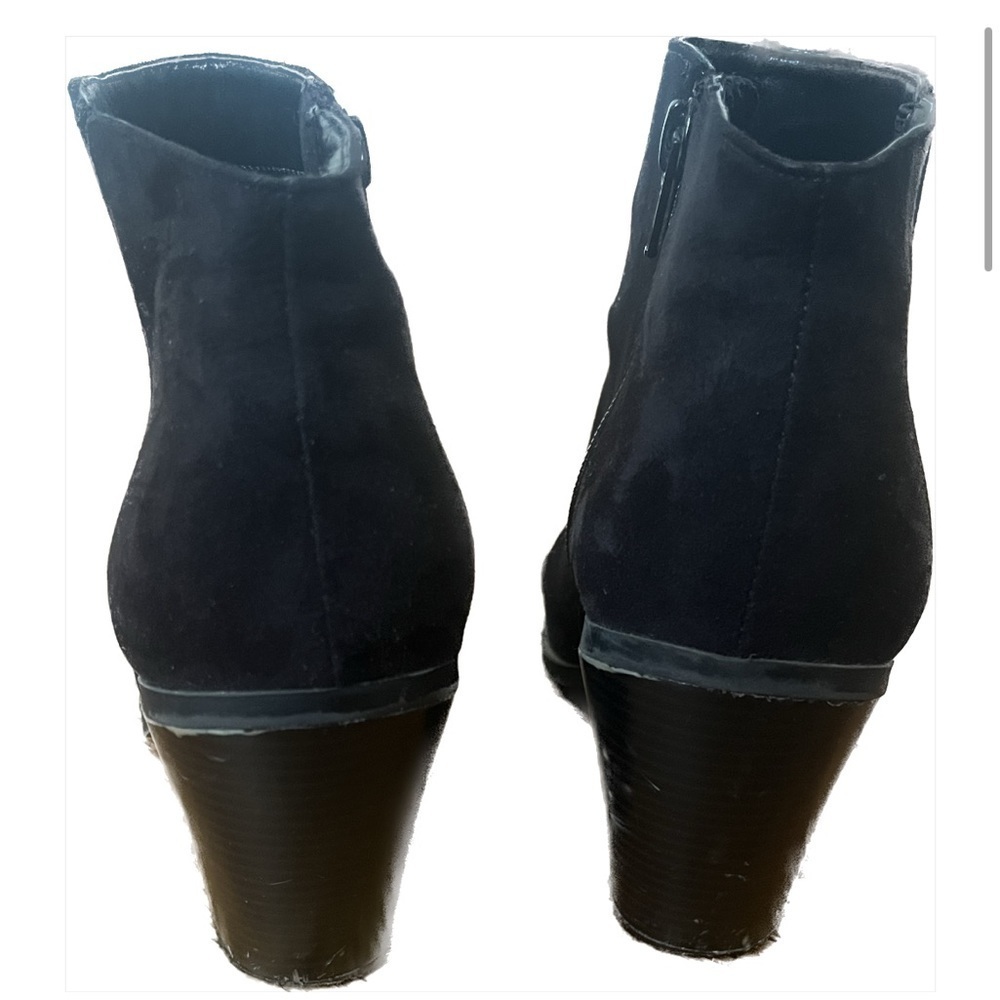 Banana Republic Suede Booties | Black | 7.5 - Picture 5 of 7
